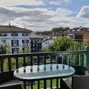 Luminoso Piso Con Terraza Y Aparcamiento , Hondarribia España